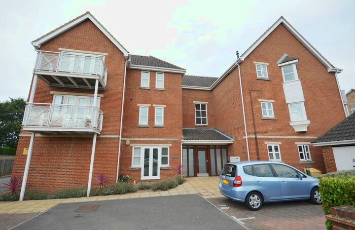2 Bedroom Flat To Rent In Northpoint Close, Sutton, Surrey., SM1