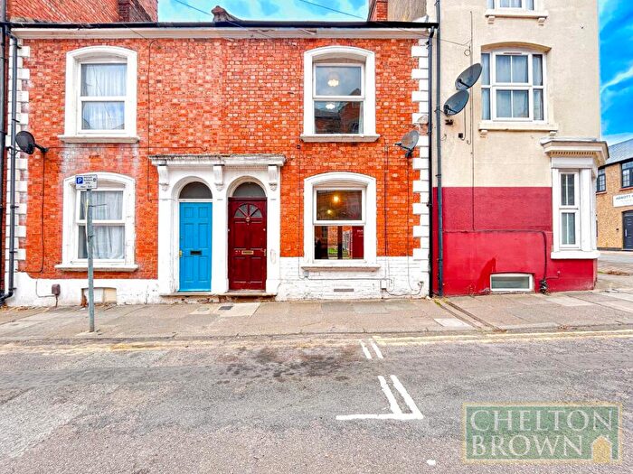 2 Bedroom Terraced House For Sale In Victoria Road, Northampton, NN1