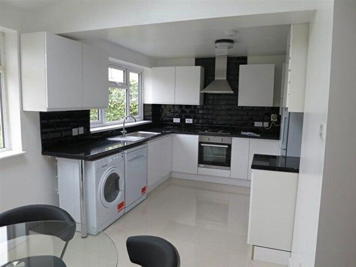 4 Bedroom House To Rent In Rymers Lane, Cowley, Oxford, OX4