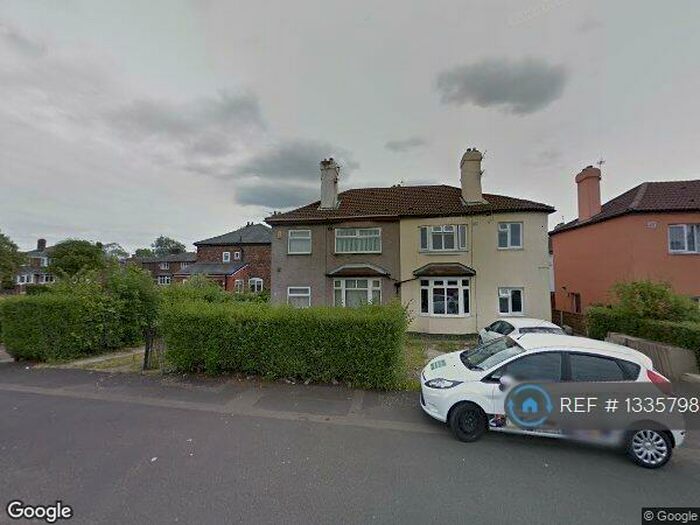 3 Bedroom Semi-Detached House To Rent In Broadway, Manchester, M40