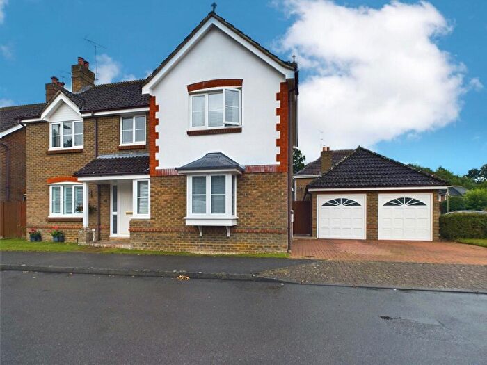 4 Bedroom Detached House For Sale In Strawberry Fields, Bramley, Tadley, Hampshire, RG26