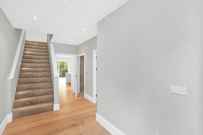 4 Bedroom Town House To Rent In Fir Hollow Gardens, Kenley, CR8