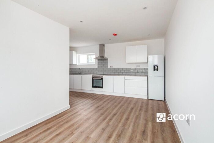 2 Bedroom Flat To Rent In Worsley Bridge Road London, SE26