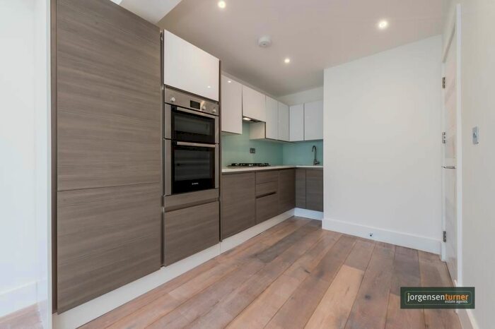 2 Bedroom Terraced House To Rent In Hoylake Road, Acton, London, W3