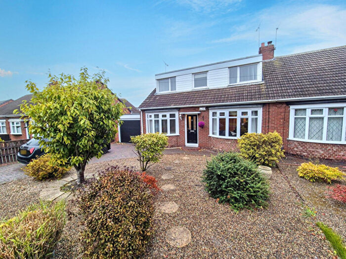 3 Bedroom Bungalow For Sale In Temple Park Road, ., South Shields, Tyne And Wear, NE34