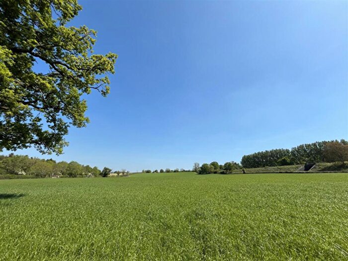 Land For Sale In Land At Middle Stanley, GL54