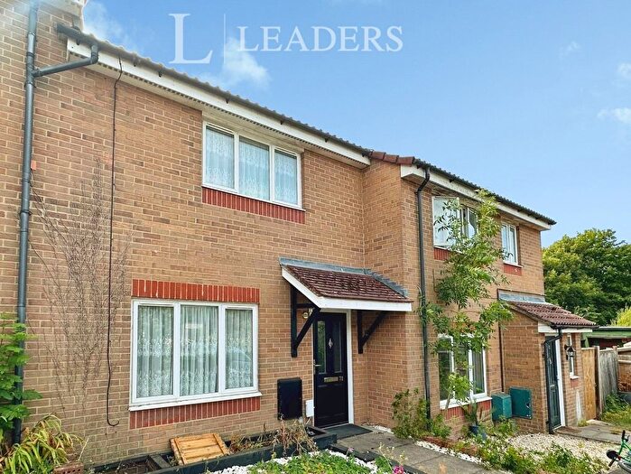 2 Bedroom Terraced House For Sale In Walburton Way, Clanfield, Waterlooville, PO8