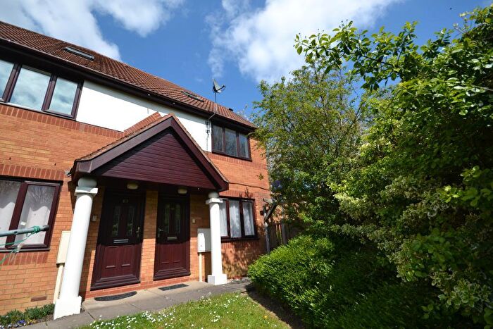 2 Bedroom Maisonette To Rent In Eelbrook Avenue, Bradwell Common, Milton Keynes, Buckinghamshire, MK13
