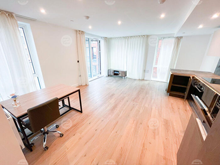 2 Bedroom Flat For Sale In /F, The Regent, Snowhill Wharf, Shadwell Street, Birmingham, B4