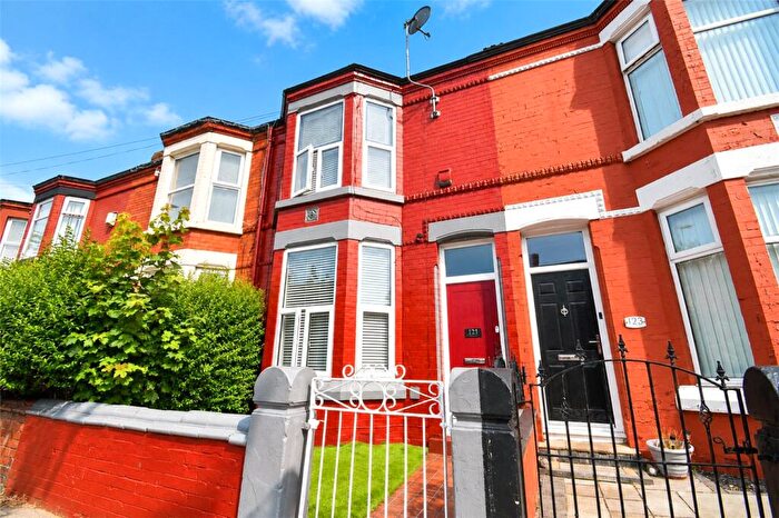3 Bedroom Terraced House For Sale In Arthur Street, Birkenhead, Wirral, CH41