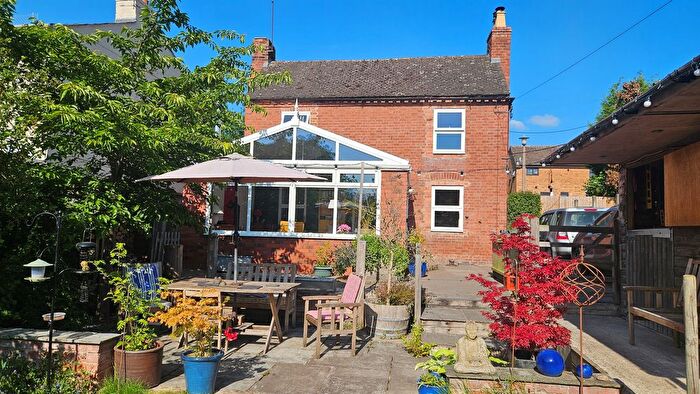 3 Bedroom Detached House For Sale In Bannut Hill, Kempsey, Worcester, WR5