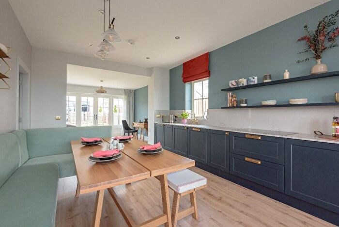 3 Bedroom End Of Terrace House For Sale In Greenlaw Road, Stonehaven, AB39