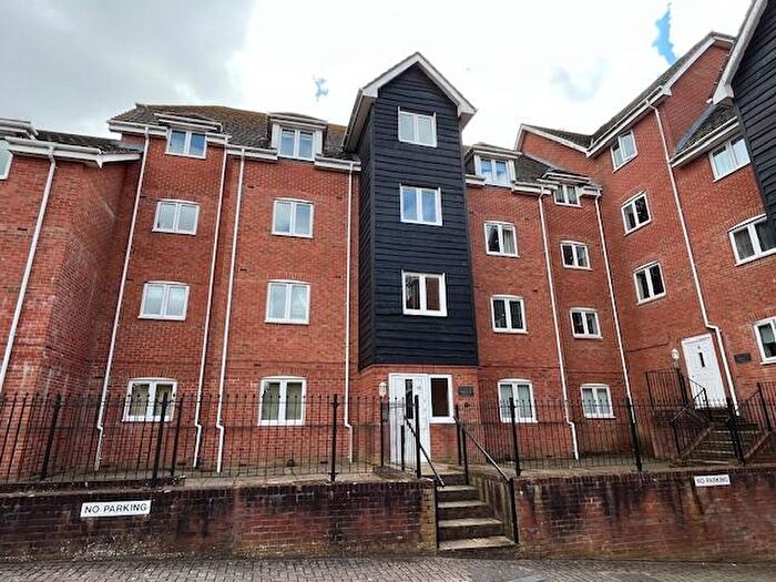 2 Bedroom Apartment To Rent In Priory Avenue, Southampton, SO17