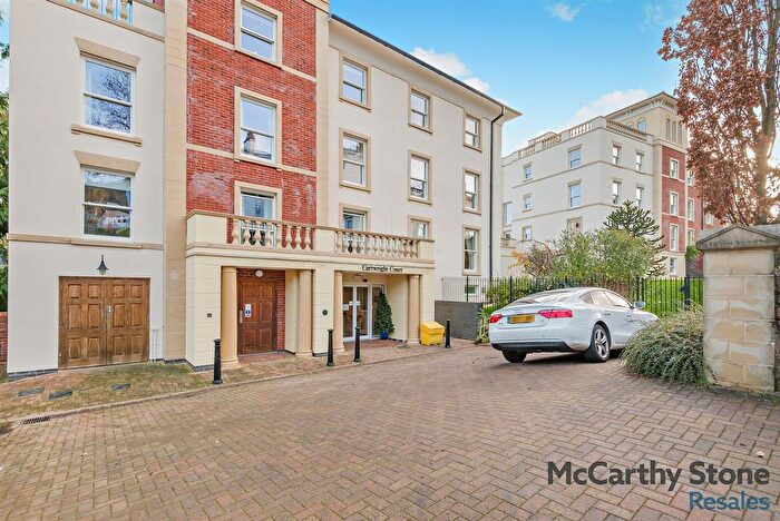 1 Bedroom Flat For Sale In Cartwright Court, Victoria Road, Malvern, WR14