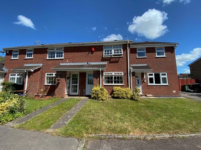 2 Bedroom Terraced House To Rent In New Road, Bristol, BS34