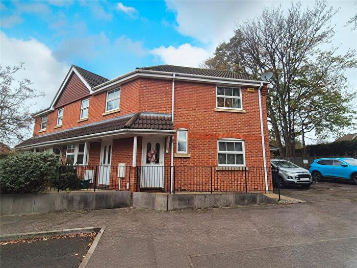 2 Bedroom Maisonette For Sale In Basingfield Close, Old Basing, Basingstoke, RG24