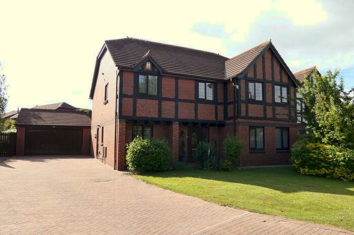 5 Bedroom Detached House To Rent In The Belfry, Lytham, FY8
