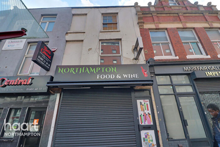 2 Bedroom Duplex For Sale In Marefair, Northampton, NN1