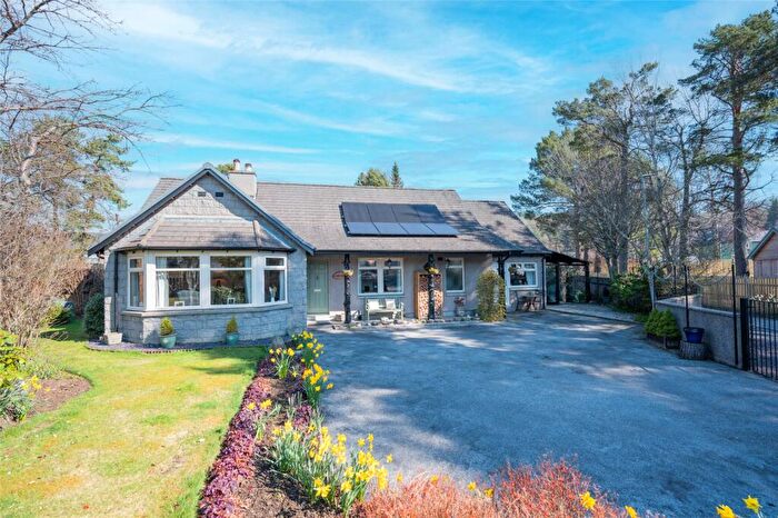 4 Bedroom Bungalow For Sale In Ceannmor, Kindrochit Drive, Braemar, Aberdeenshire, AB35
