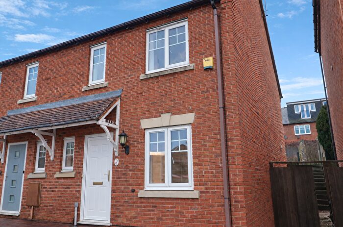 3 Bedroom Semi Detached House To Rent In Harrington Walk, Lichfield, WS13