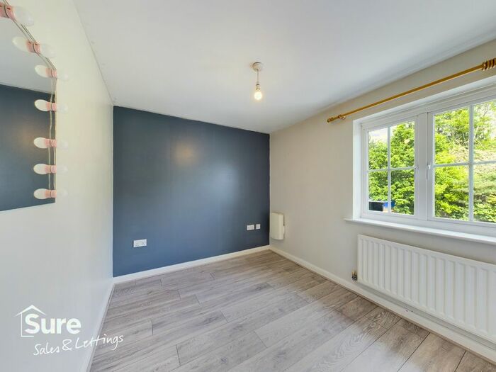 3 Bedroom Mews To Rent In Richards Street, Hatfield, Hertfordshire, AL10