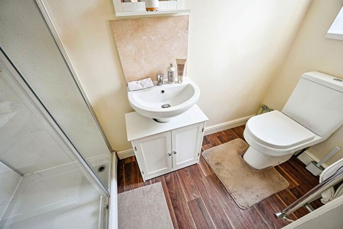 3 Bedroom Detached House For Sale In Hunters Ride, Stafford, ST17