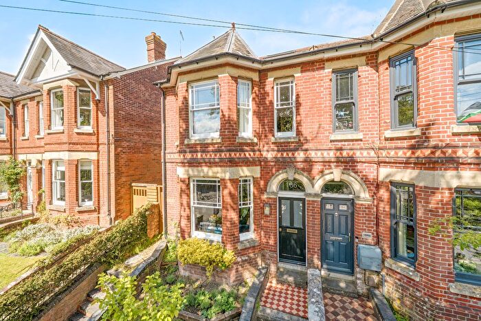 4 Bedroom Semi Detached House For Sale In Stockbridge Road, Winchester, SO22