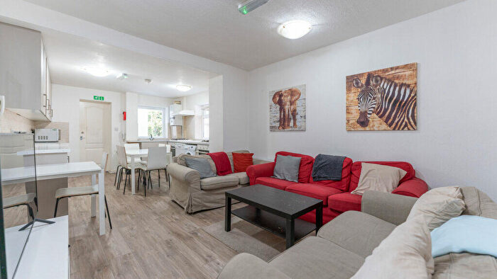 7 Bedroom Terraced House To Rent In Alton Road, Selly Oak, Birmingham, B29