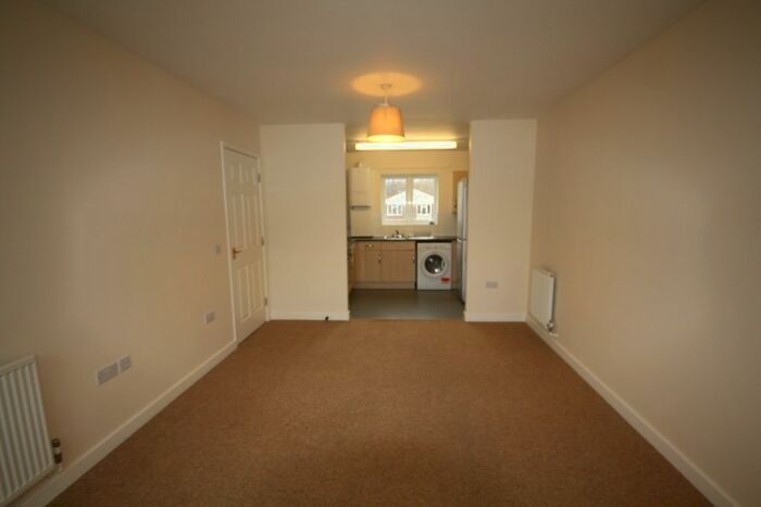 1 Bedroom Flat To Rent In Cordons Close, Chalfont St Peter SL9