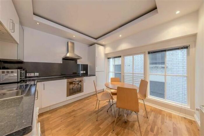1 Bedroom Flat To Rent In Weymouth Mews, Marylebone, W1G