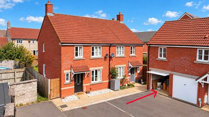 3 Bedroom Semi-Detached House For Sale In Stroud Way, Edge Of Weston Village - Cul-de-sac Location, BS24