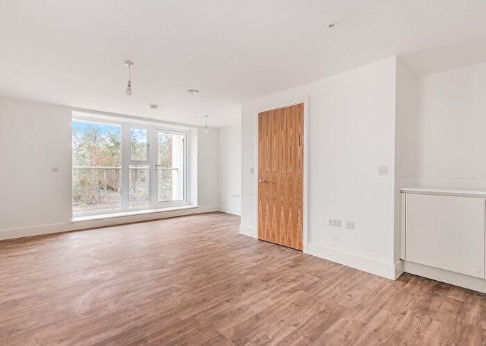 2 Bedroom Flat For Sale In Westacott Road, St. Catherines House Westacott Road, OX25