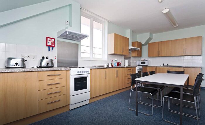 1 Bedroom Studio To Rent In Station Road East, Canterbury, CT1
