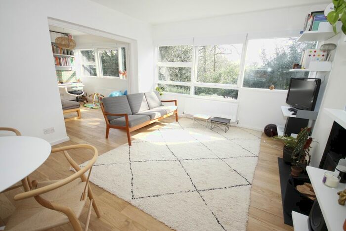 2 Bedroom Flat To Rent In Priory Park, Blackheath, SE3