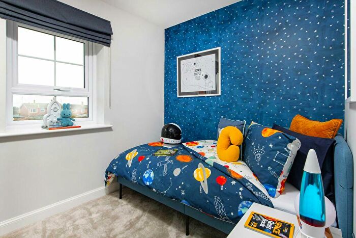 4 Bedroom Detached House For Sale In Waterhouse Way, Hampton Gardens, Peterborough, PE7