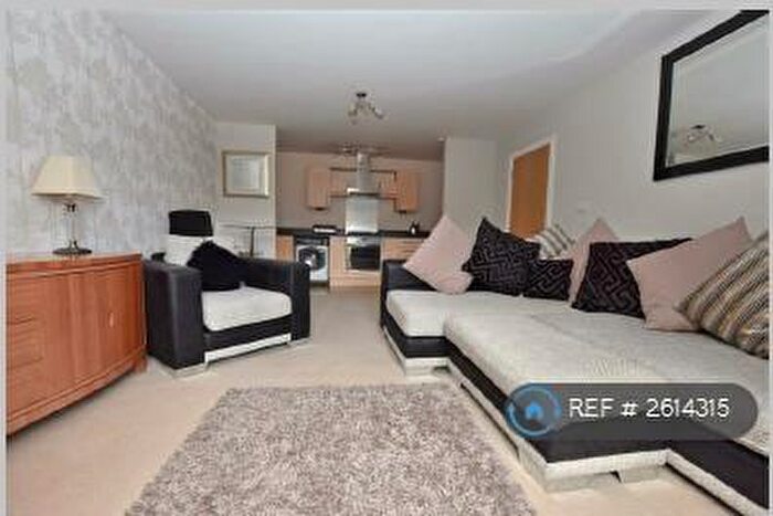 2 Bedroom Flat To Rent In St. Swithins Close, Derby, DE22