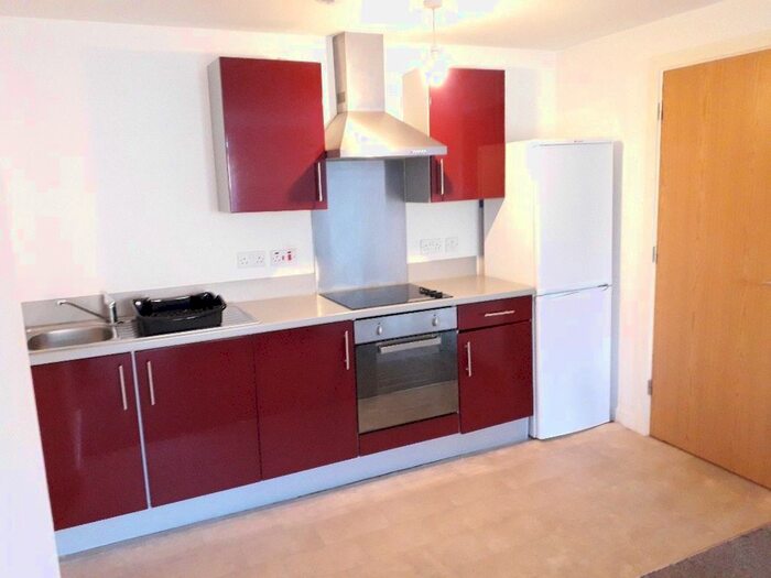 3 Bedroom Flat To Rent In Blackfriars Road, Salford, M3