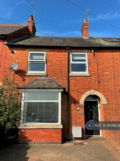 3 Bedroom Terraced House To Rent In Brooke Road, Oakham, LE15