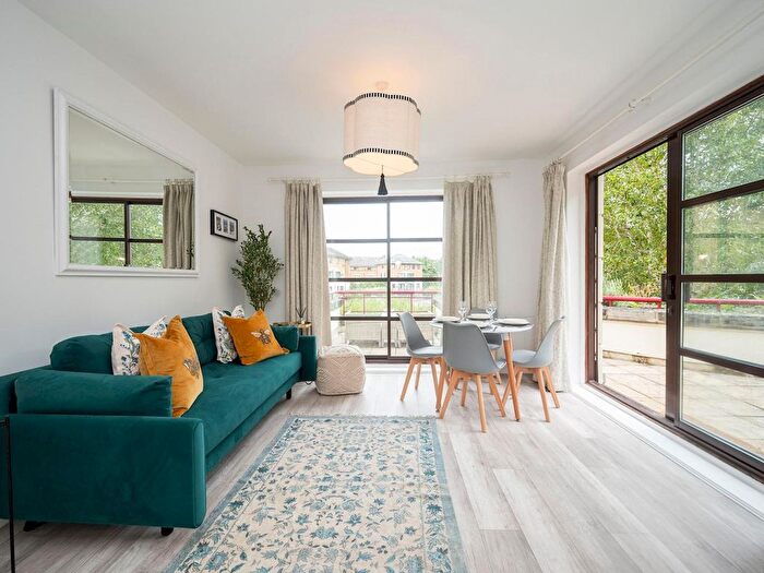 1 Bedroom Flat To Rent In Rotherhithe, SE16