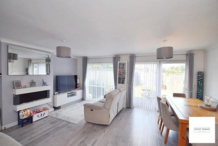 3 Bedroom Terraced House For Sale In Rodney Close, Eastbourne, BN23