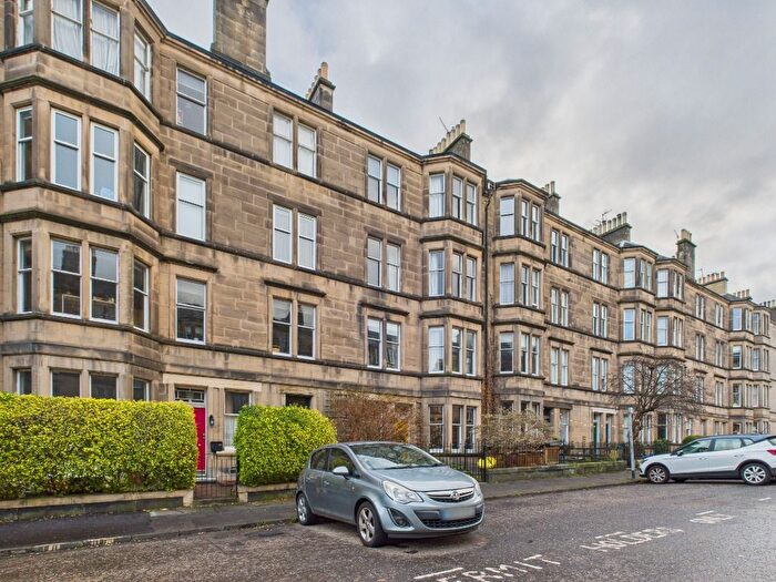 3 Bedroom Flat To Rent In Arden Street, Marchmont, Edinburgh, EH9