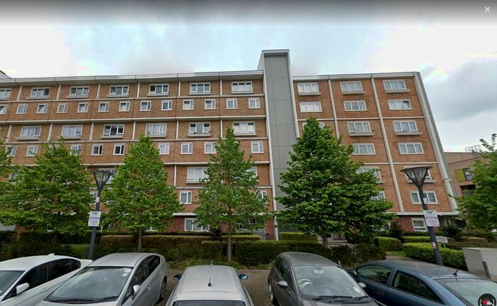 3 Bedroom Flat To Rent In Flat, Langdon House, Ida Street, London, E14