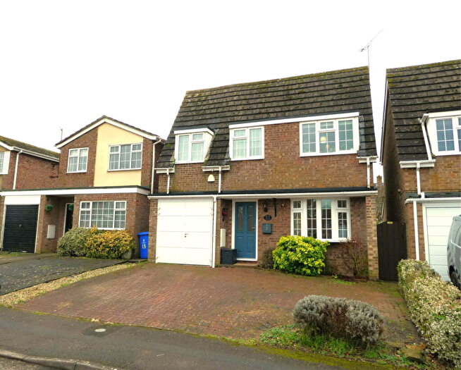 4 Bedroom Detached House For Sale In Poplars Road, Chacombe, OX17