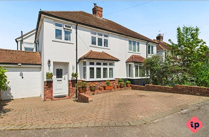 4 Bedroom Semi-Detached House For Sale In Royal Avenue, Tonbridge, Kent, TN9