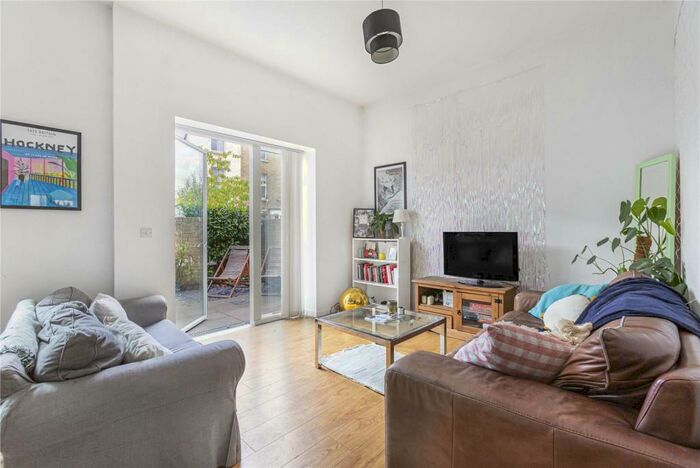 3 Bedroom Apartment To Rent In Wesley House, B Powell Road, London, E5