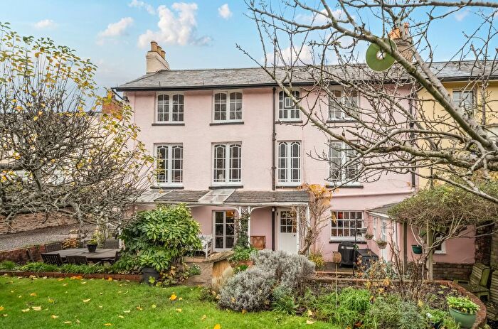 5 Bedroom Semi Detached House For Sale In Upper High Street, Taunton, Somerset, TA1