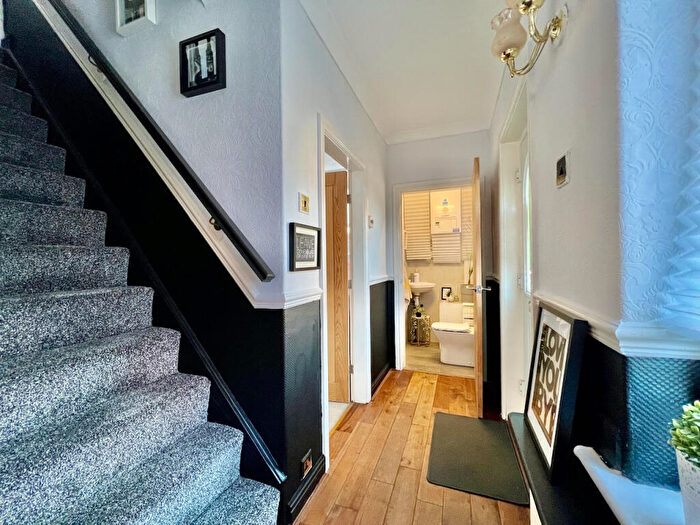 2 Bedroom Semi-Detached House For Sale In Queensway, Gawber, S75