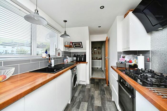 3 Bedroom Terraced House For Sale In Stanstead Crescent, Brighton, BN2