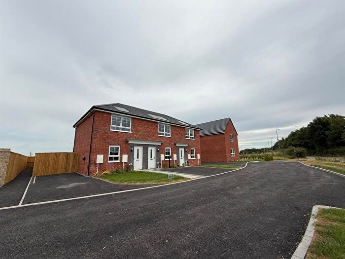 2 Bedroom Semi-Detached House To Rent In Hylton Close, Liverpo, L23