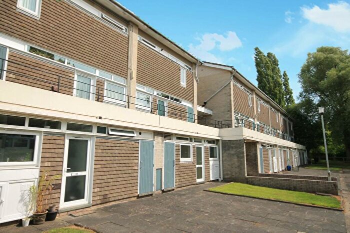 2 Bedroom Flat For Sale In Hampsthwaite Road, Harrogate, HG1